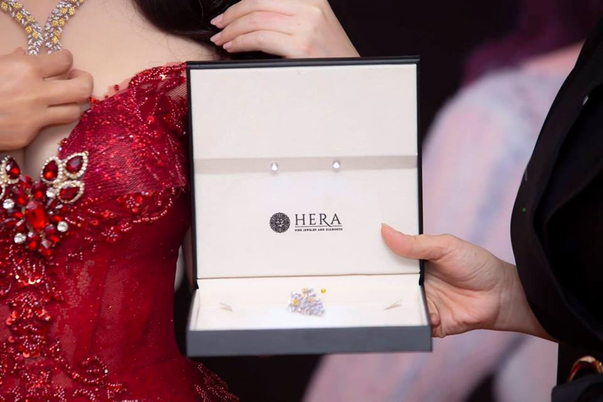 Hera Jewelry & Diamonds giảm đến 5 triệu đồng cho chủ thẻ SCB Tin tức
